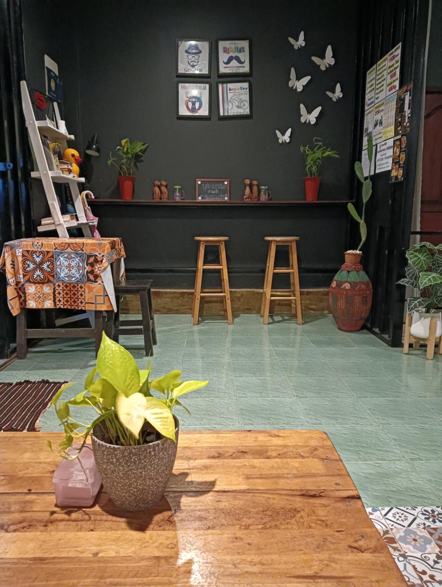 Krabi Nemo House Hostel Ao Nang Екстериор снимка