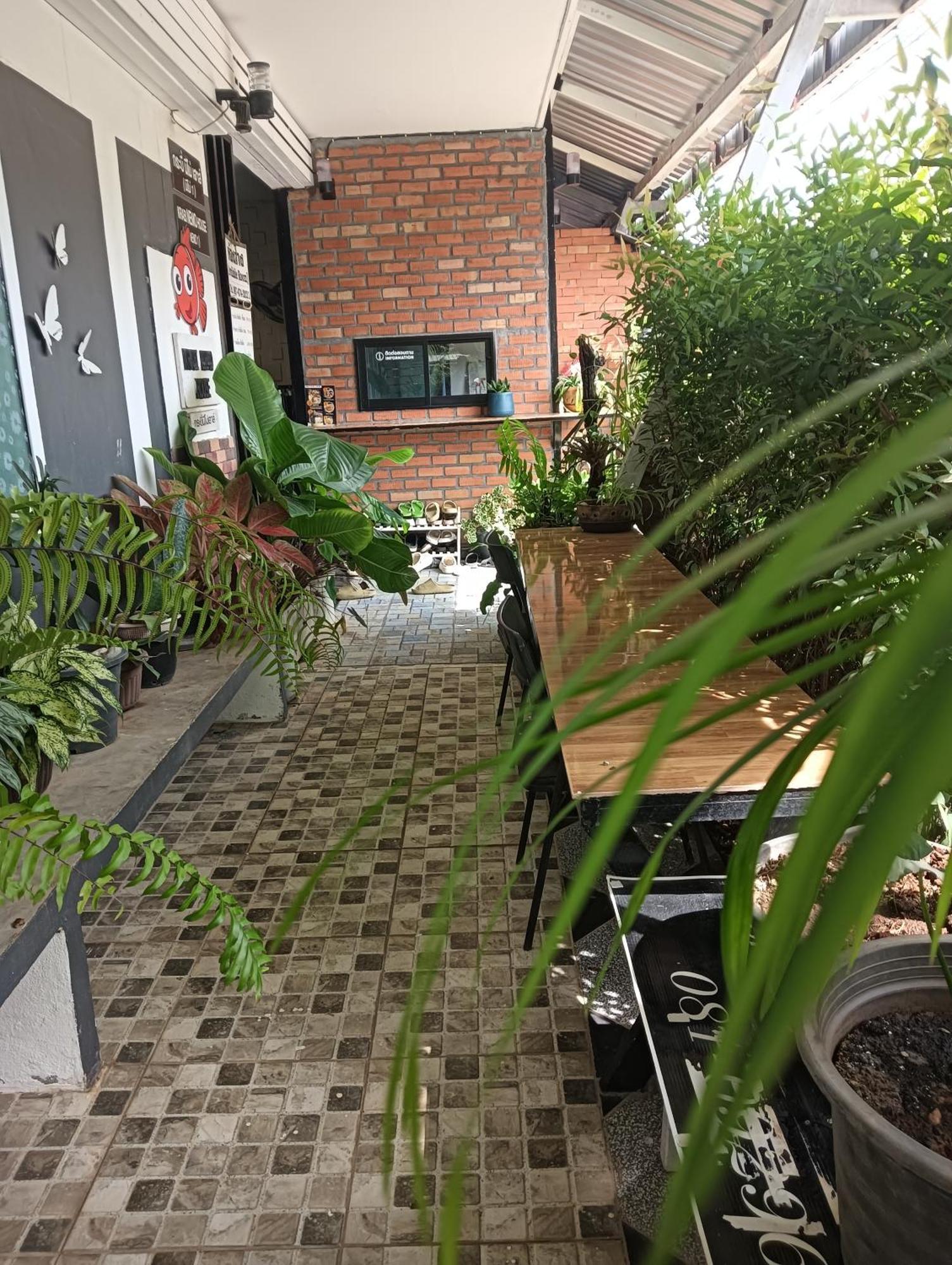 Krabi Nemo House Hostel Ao Nang Екстериор снимка