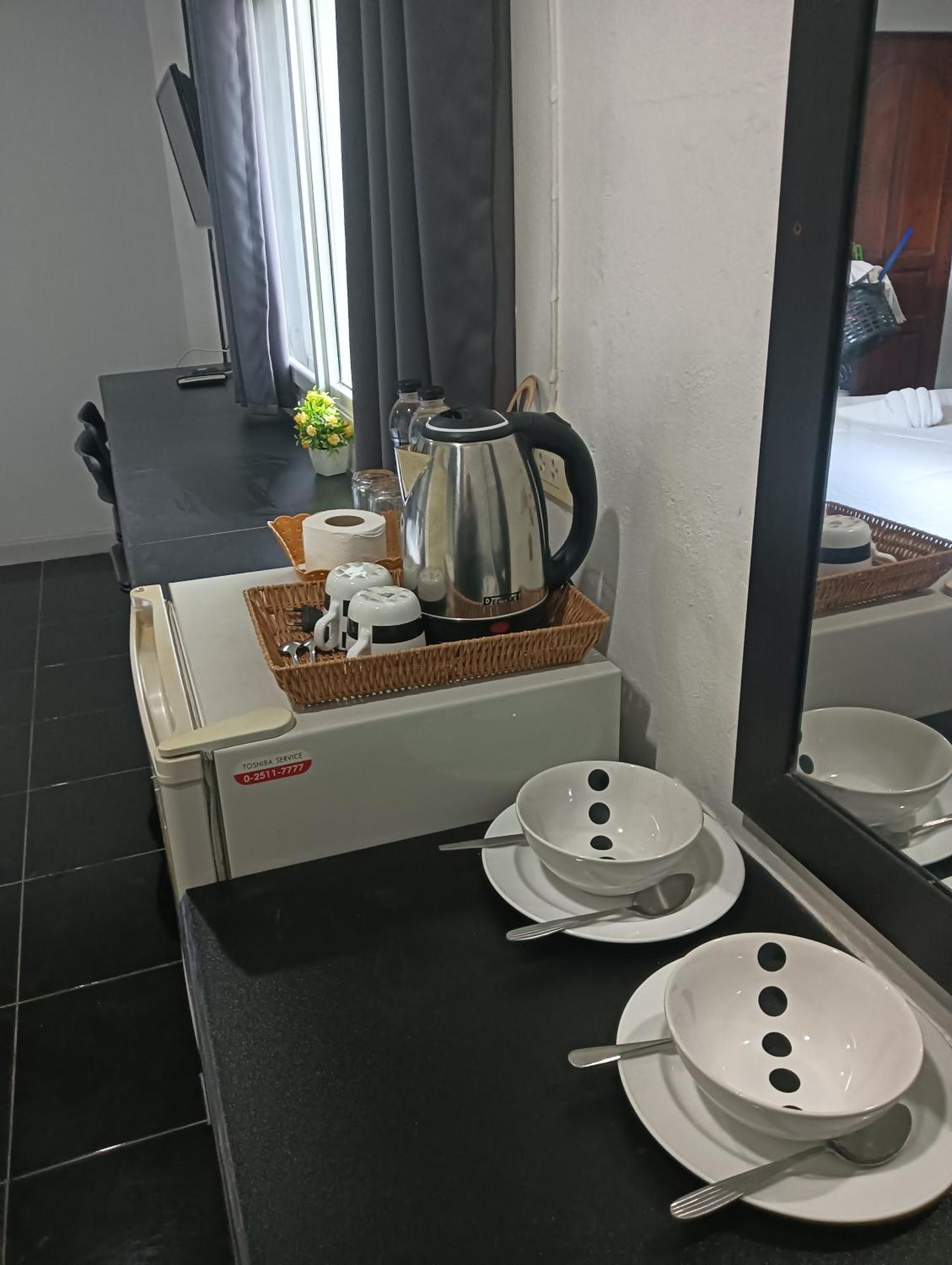Krabi Nemo House Hostel Ao Nang Екстериор снимка