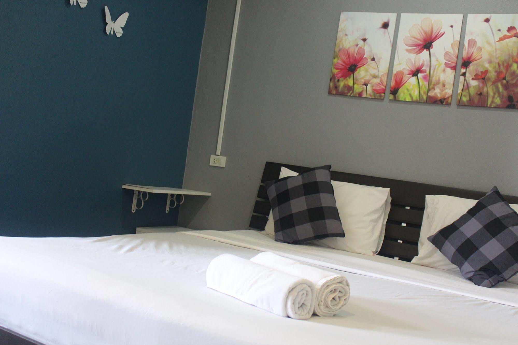 Krabi Nemo House Hostel Ao Nang Екстериор снимка